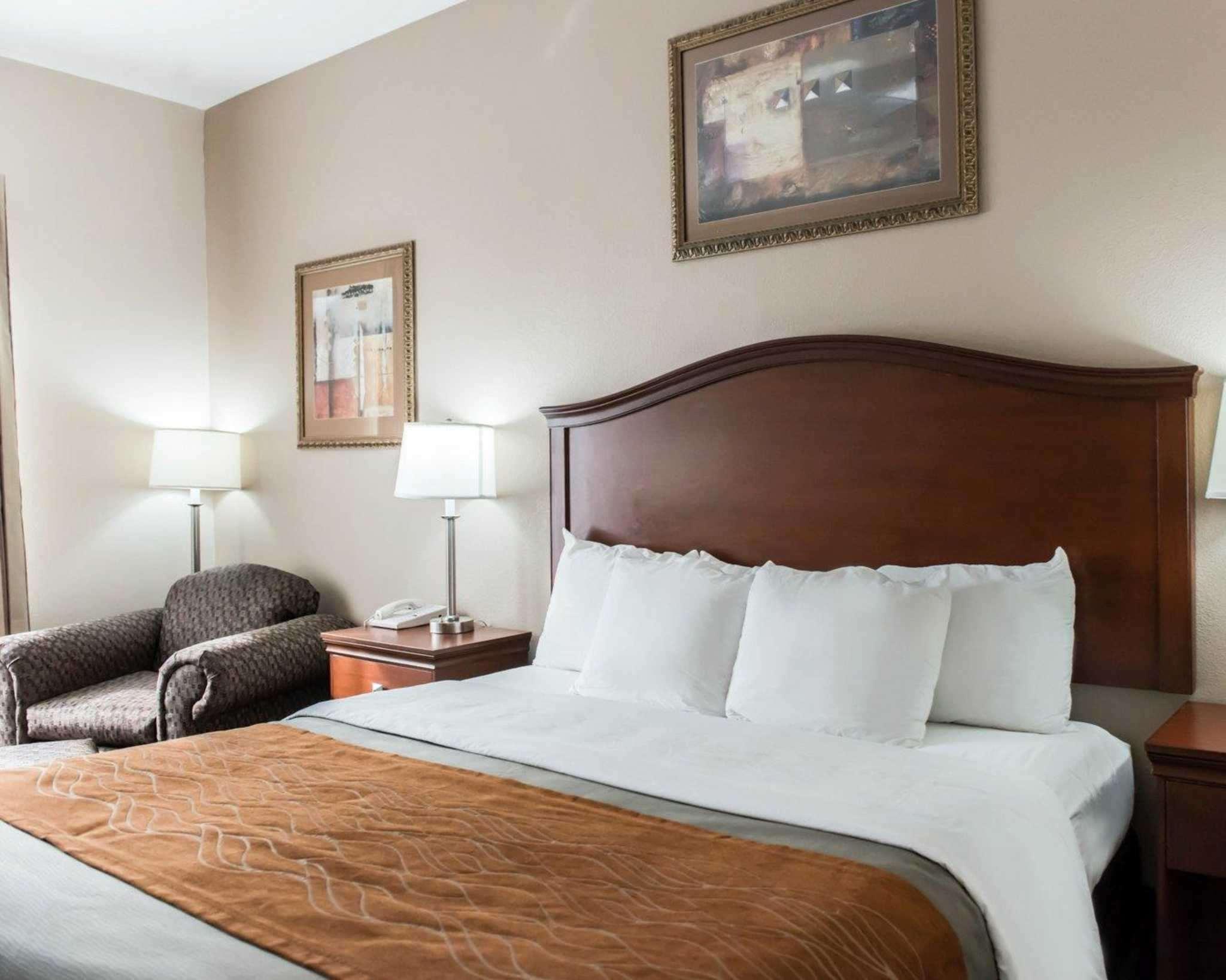 Comfort Inn & Suites Midway - Tallahassee West Esterno foto
