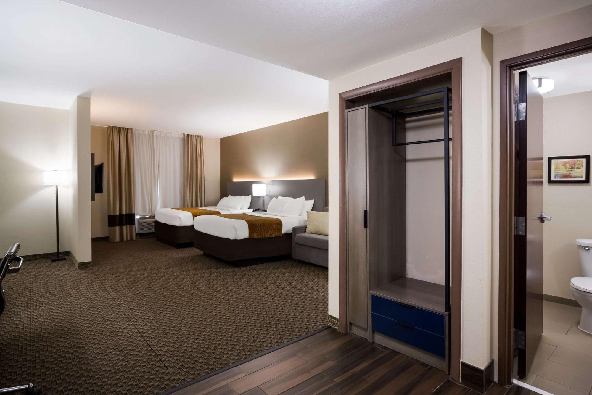Comfort Inn & Suites Midway - Tallahassee West Esterno foto