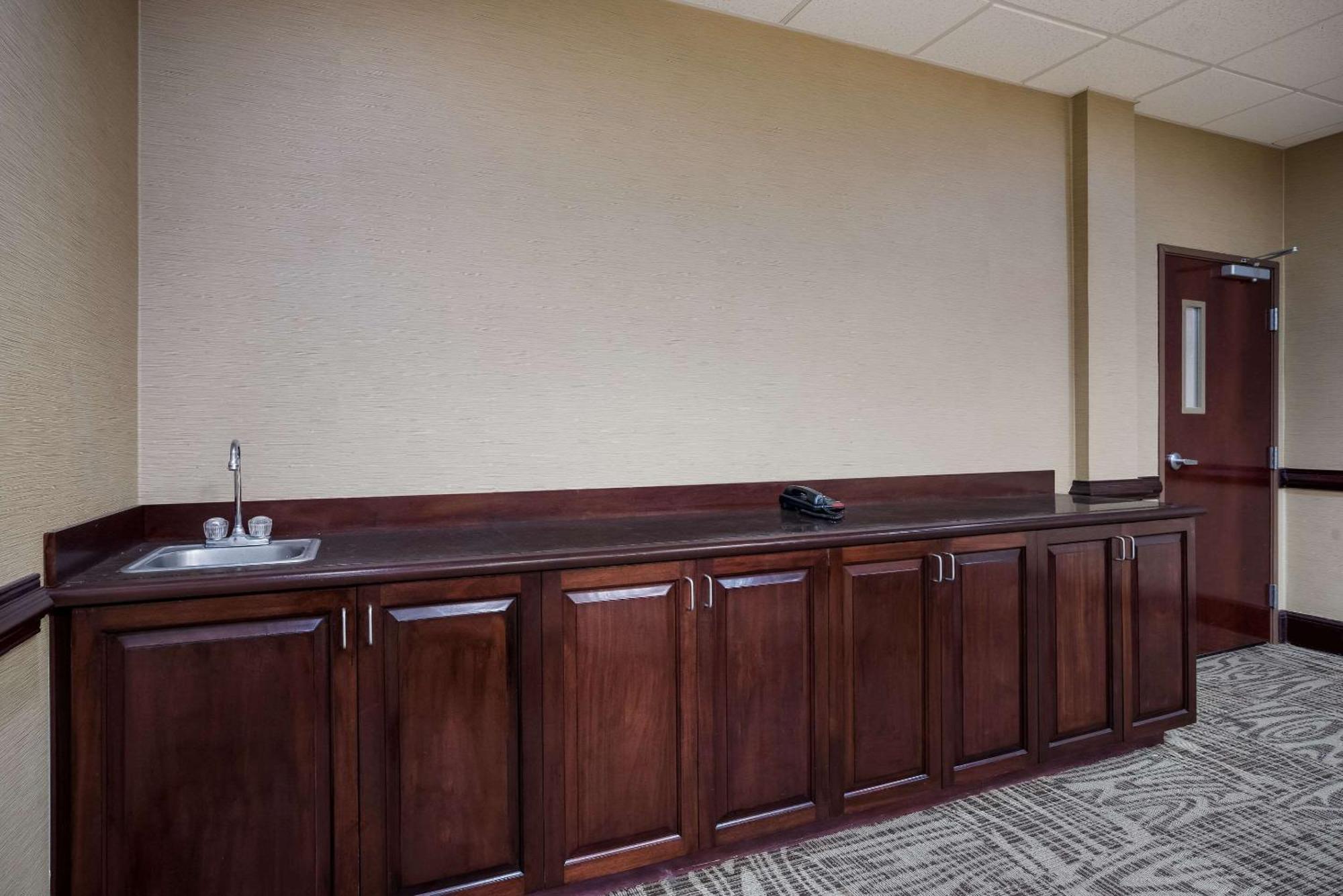 Comfort Inn & Suites Midway - Tallahassee West Esterno foto