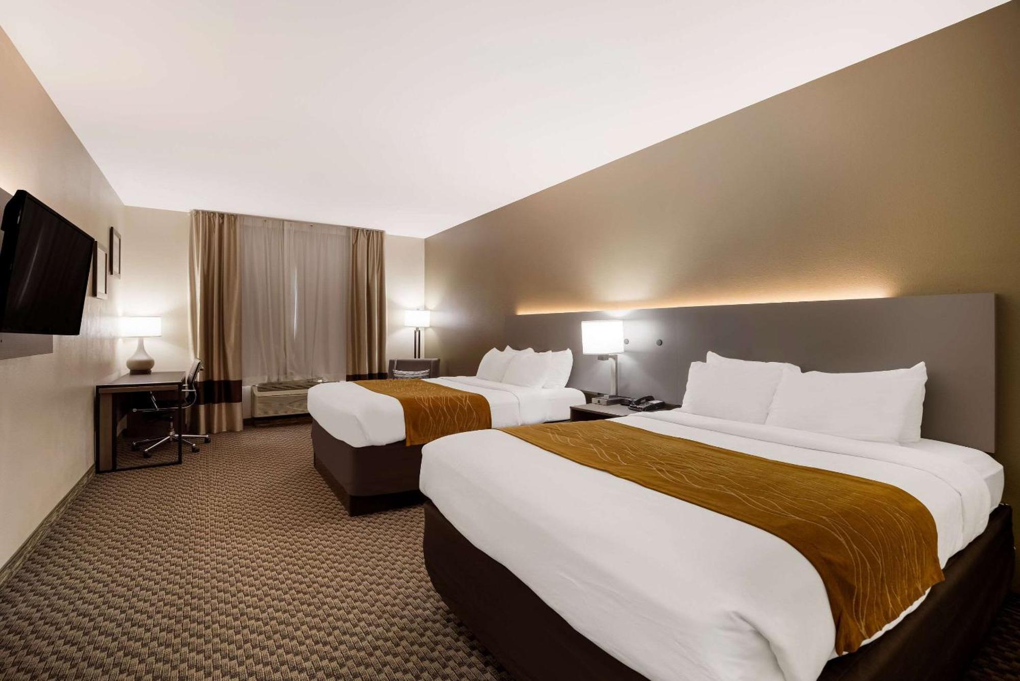 Comfort Inn & Suites Midway - Tallahassee West Esterno foto